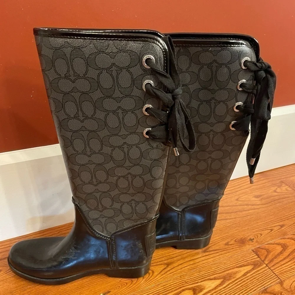 Authentic Coach Gray/Black Signature Outline “Tristee” Rain Boots